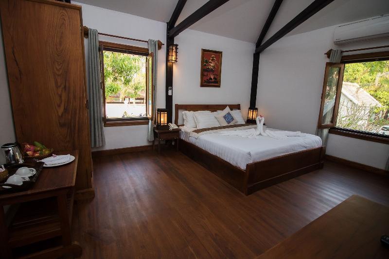 Royal Peacock Boutique Hotel Luang Prabang Exterior foto